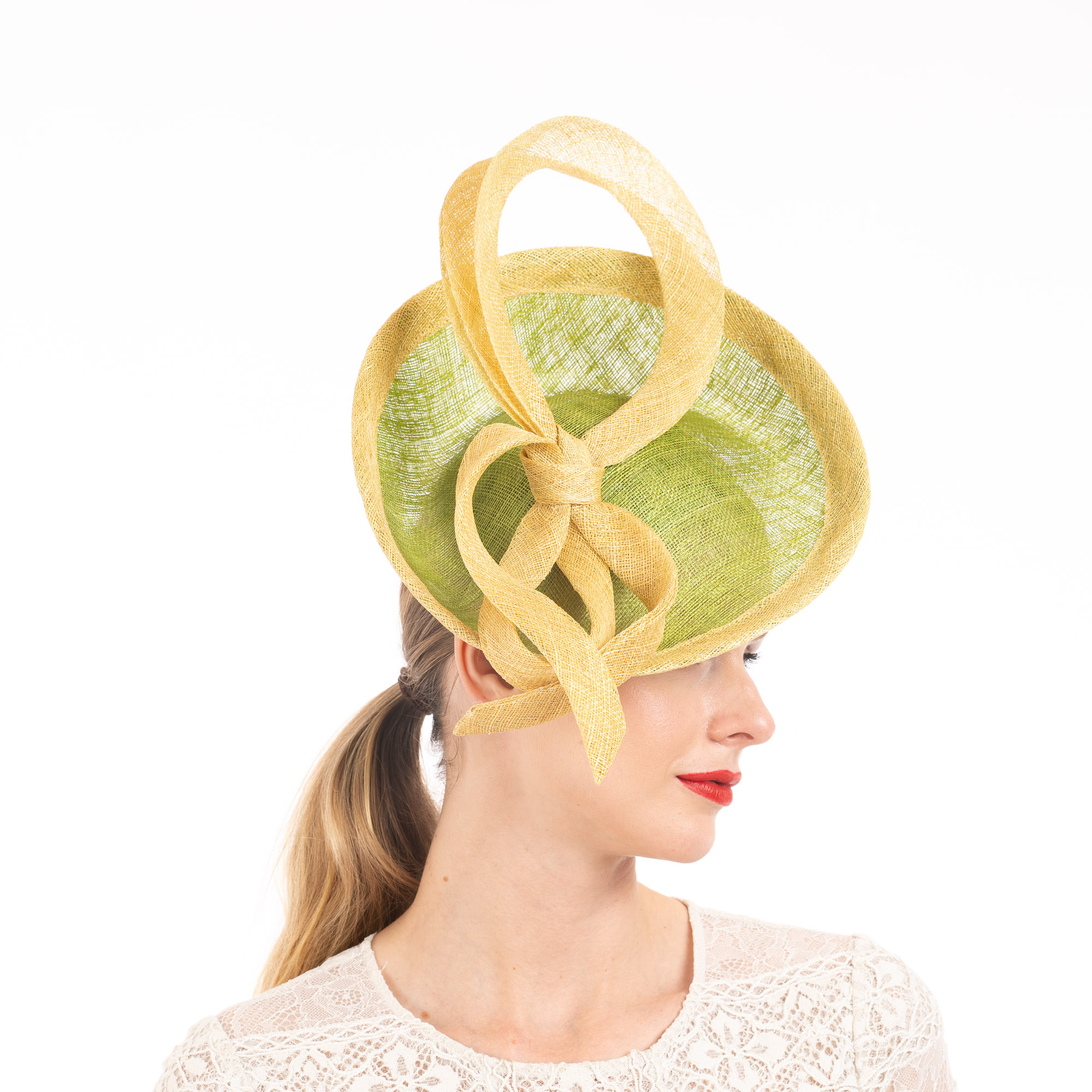 Two Tone Fascinator With Loop Design Trimming On Top 