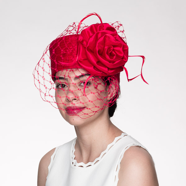 Satin Flower Face Veil Pillbox Hat | SUN YORKOS