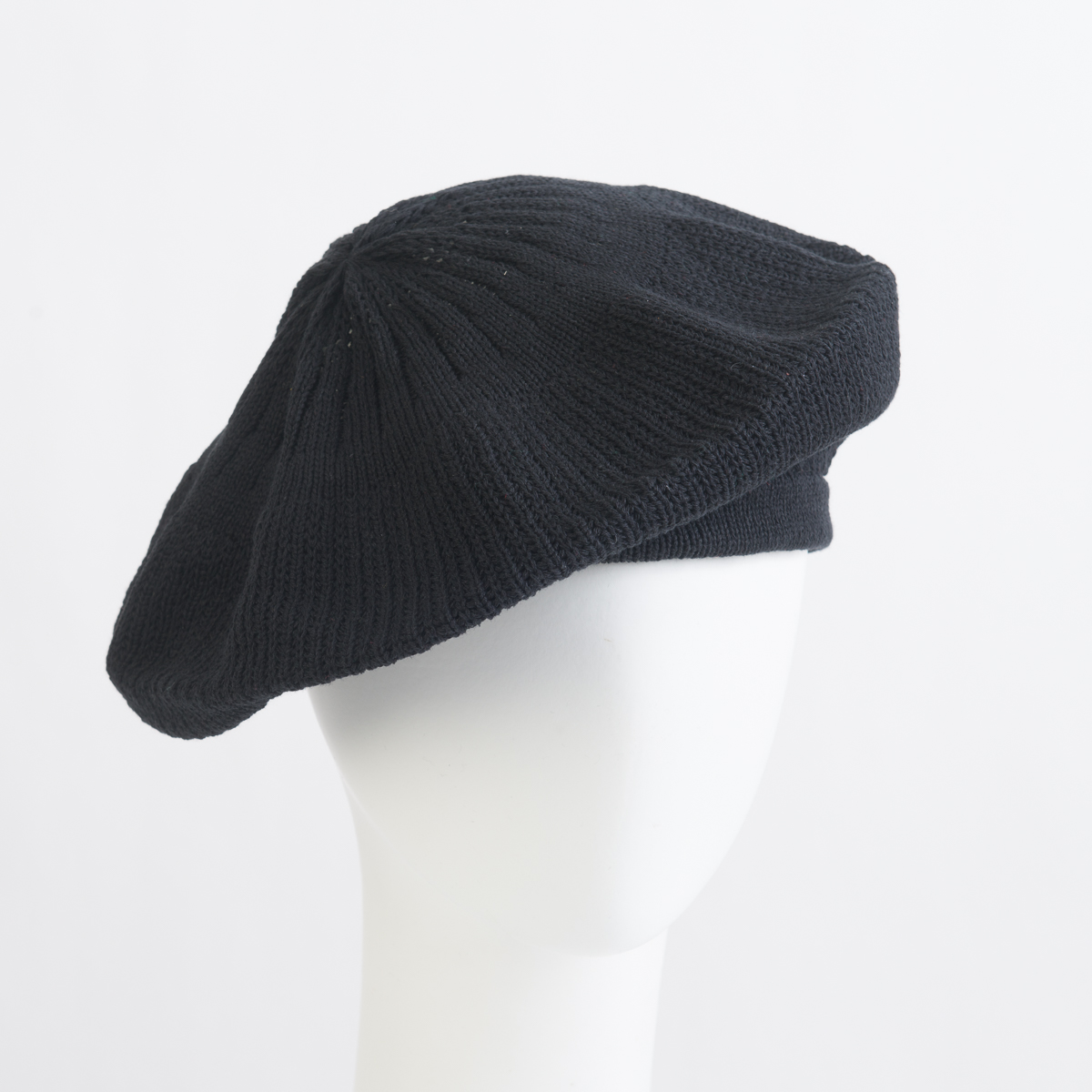 black knit beret