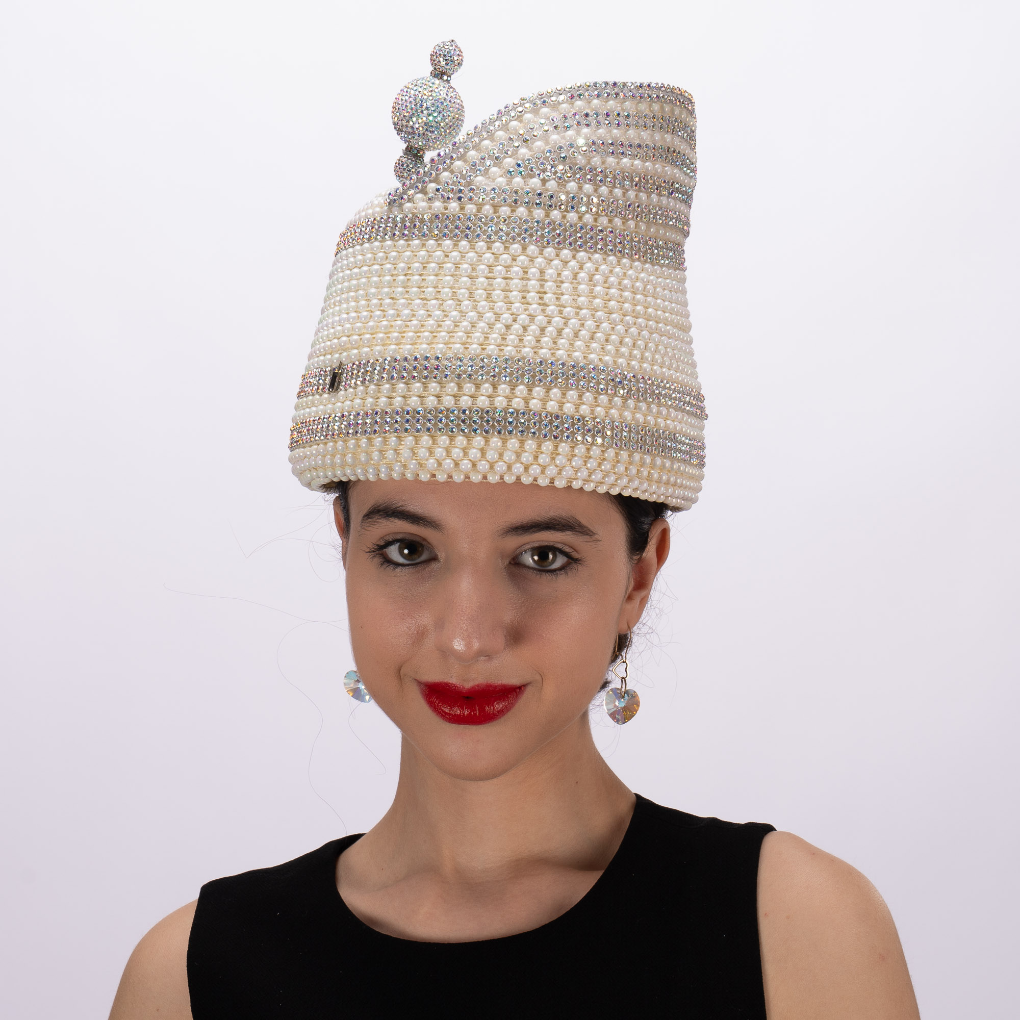 Women wool hat with pearls Women main image 3