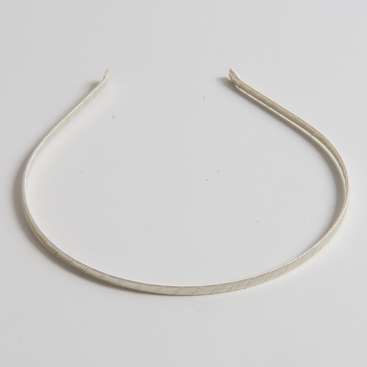 [VVV] 韓国☆Satin ribbon headband Designer fashion, Seoul-fully created | W Concept