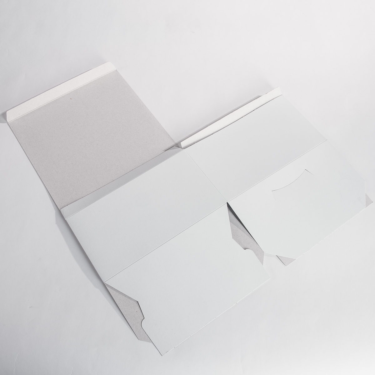 HB5183-18 White 18''X18''X7'' Paper Square Hat Box