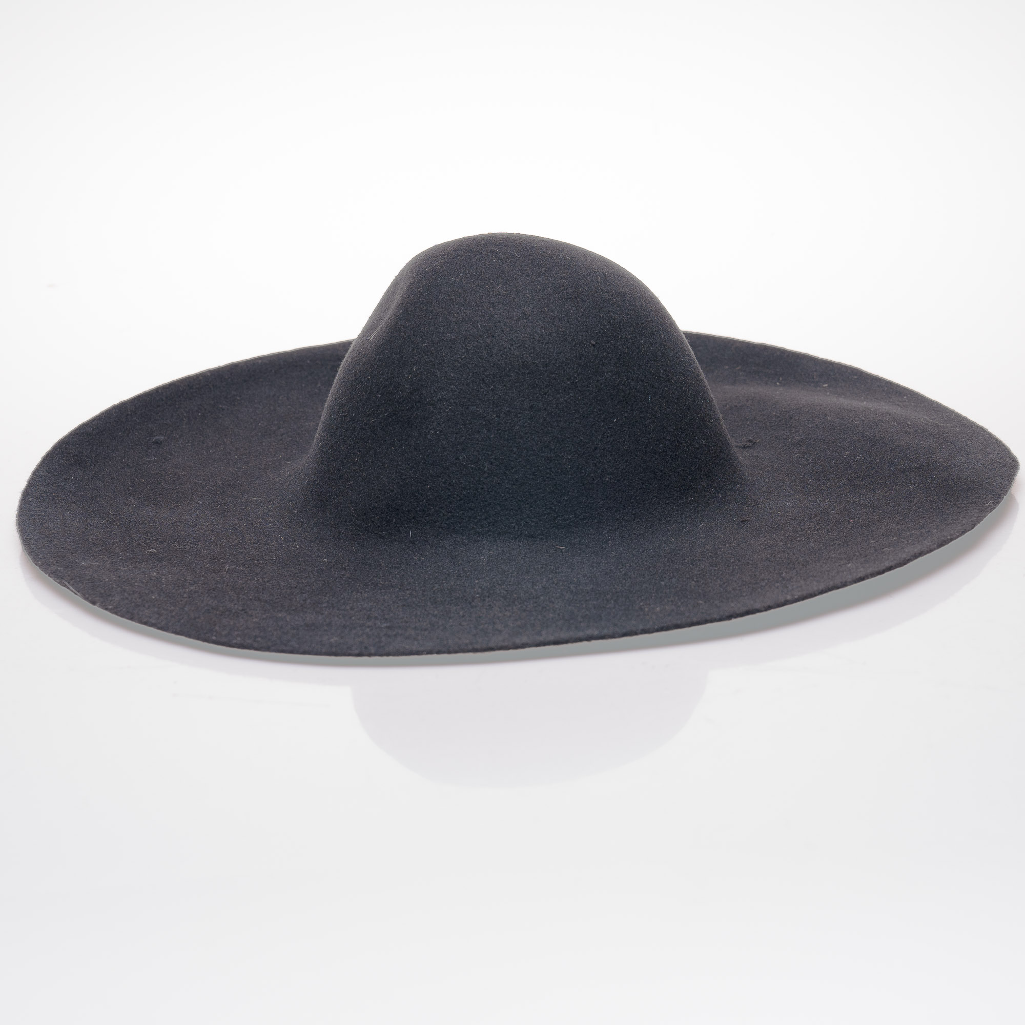 大吉 BRIM UP LONG FELT HAT 5 Inch Brim Unblocked Wool Felt Hat Body - Black | SUN YORKOS