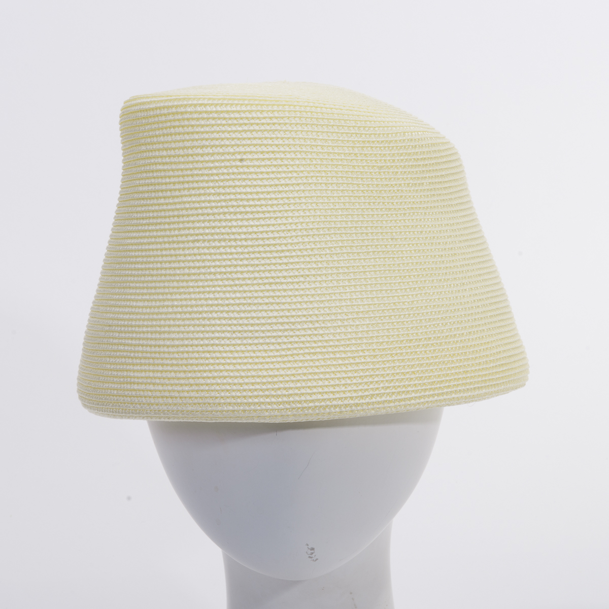 Red Blocked Untrimmed Poly Straw Pillbox Hat Base