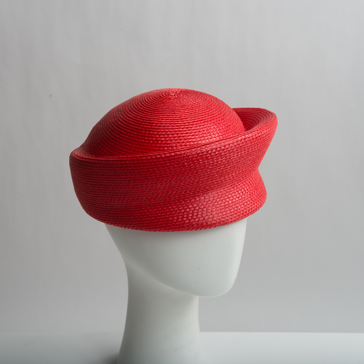 Red Vintage Blocked Untrimmed Poly Straw Pillbox Hat Base